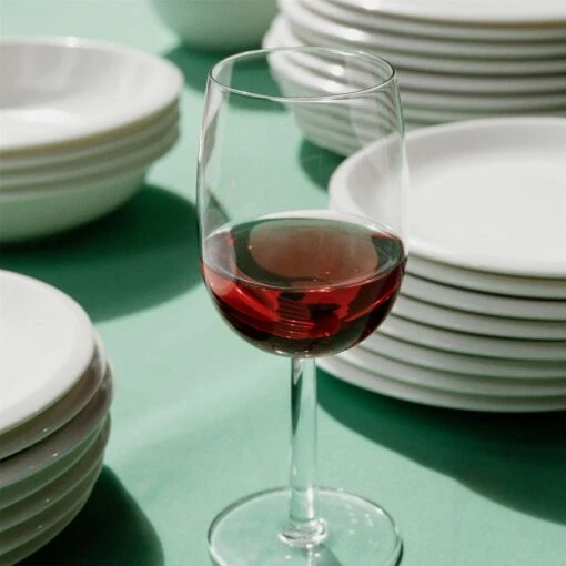 Raami Red Wine Glass By Iittala - Image 3