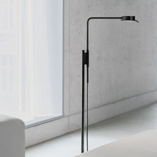 W102 Chipperfield Floor Lamp - Image 3