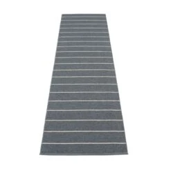 Carl Rug By Pappelina